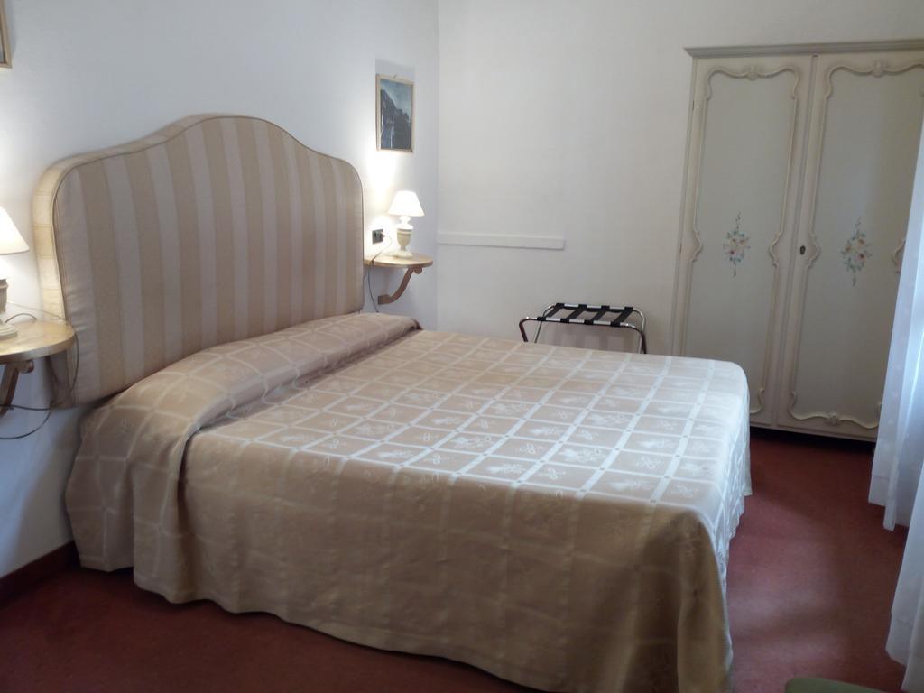 Hotel La Vela-Castello Il Rifugio Santa Margherita Ligure Exterior foto